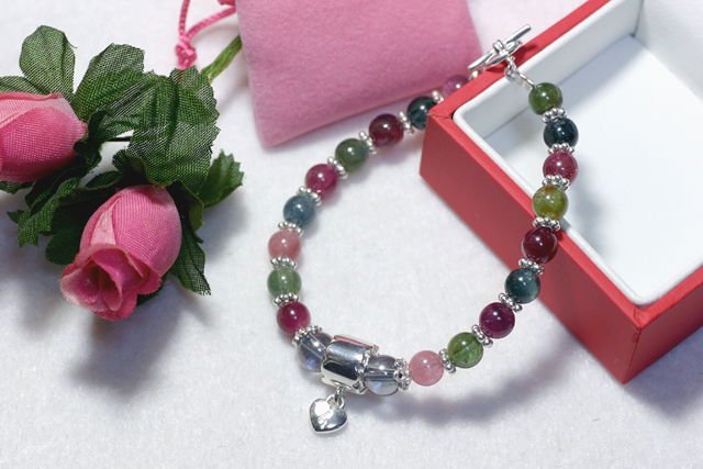 �V�R�΃u���X���b�g